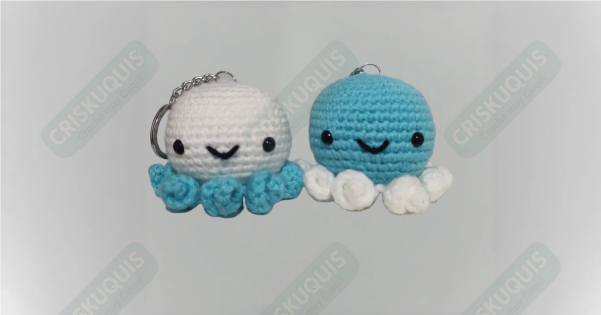 LLAVERO PULPITOS AZULES Y BLANCOS